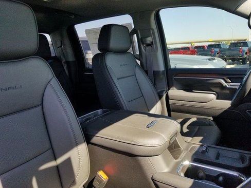 New 2026 GMC Sierra 2500 Denali w/ Technology Package image 15