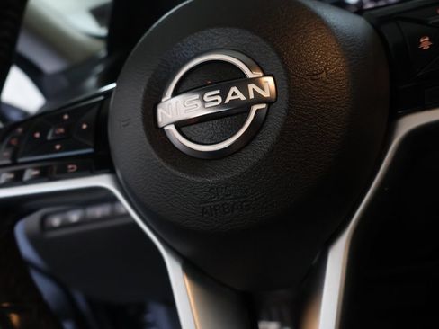 Used 2023 Nissan Altima 2.5 SL AWD/4WD image 21