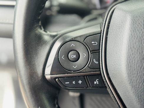 Used 2021 Toyota Camry SE image 27