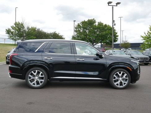 Used 2022 Hyundai Palisade Limited AWD/4WD image 5