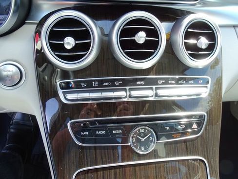Used 2015 Mercedes-Benz C 300 Sedan image 16