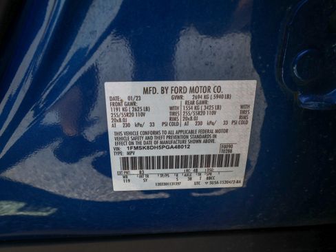 Used 2023 Ford Explorer XLT w/ Equipment Group 202A AWD/4WD image 38