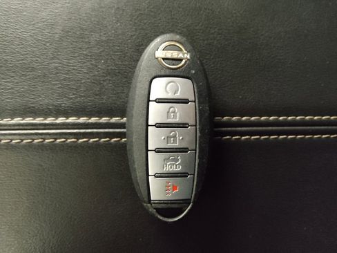 Used 2024 Nissan Altima 2.5 SV image 32