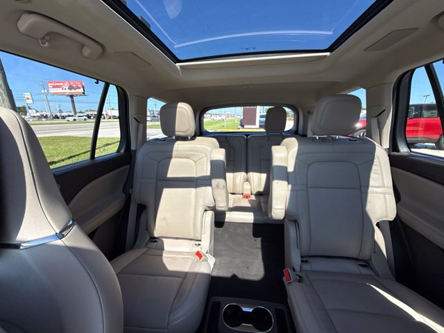 Certified 2024 Lincoln Aviator Reserve w/ Equipment Group 201A AWD/4WD image 24