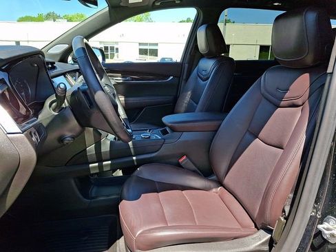 Certified 2024 Cadillac XT6 Premium Luxury w/ LPO, Floor Liner Package AWD/4WD image 16