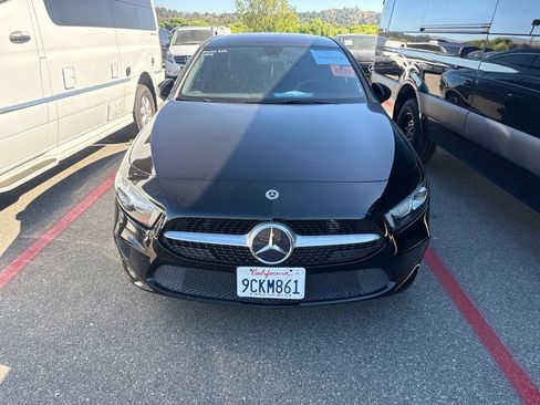 Used 2022 Mercedes-Benz A 220 image 2