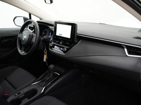 Used 2024 Toyota Corolla LE FWD image 47