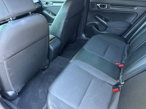 Used 2025 Honda Civic Sport image 12