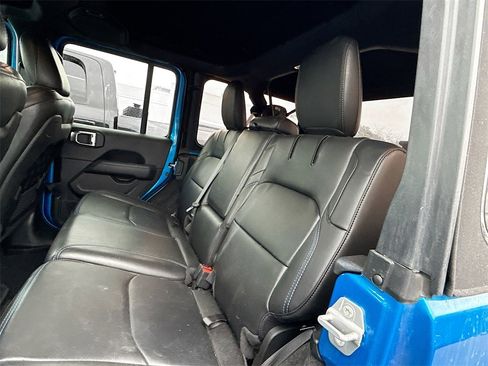 Used 2022 Jeep Wrangler Unlimited Rubicon 4xe w/ Steel Bumper Group image 22