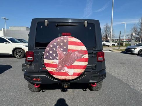 Used 2017 Jeep Wrangler Unlimited Rubicon image 11