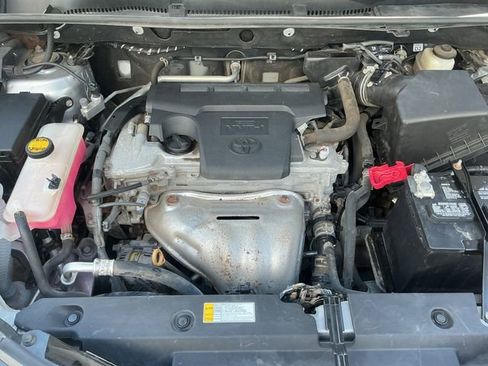 Used 2018 Toyota RAV4 Adventure w/ Cold Weather Package AWD/4WD image 28