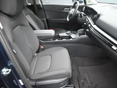 New 2027 Kia Sportage S FWD image 36