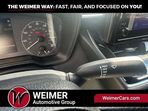 Used 2023 Toyota Corolla LE FWD image 32