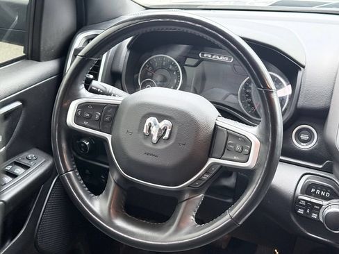 Used 2022 RAM 1500 Big Horn w/ Night Edition AWD/4WD image 11