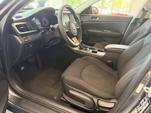 Used 2020 Kia Optima LX FWD image 8