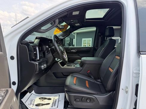 Used 2026 GMC Sierra 2500 AT4 w/ AT4 Premium Plus Package AWD/4WD image 14