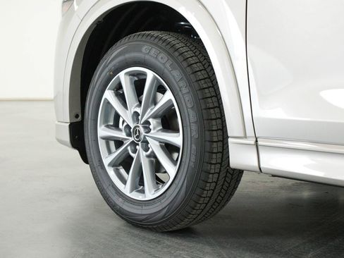 New 2025 MAZDA CX-5 AWD 2.5 S w/ Preferred Package image 8