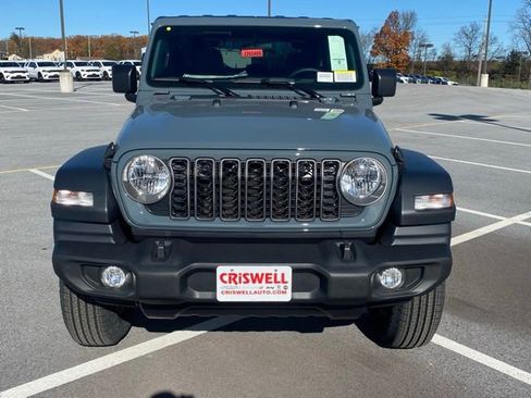 New 2026 Jeep Wrangler Sport AWD/4WD image 10