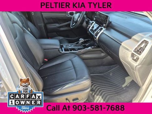 Certified 2022 Kia Sorento SX image 13