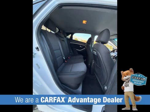 Used 2014 Hyundai Elantra GT FWD image 11