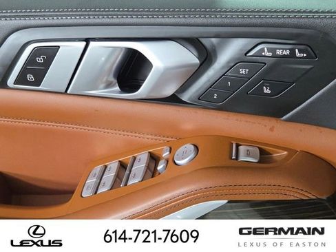 Used 2023 BMW X7 xDrive40i w/ Premium Package AWD/4WD image 28