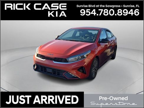 Used 2022 Kia Forte GT-Line w/ GT-Line Premium Package image 1