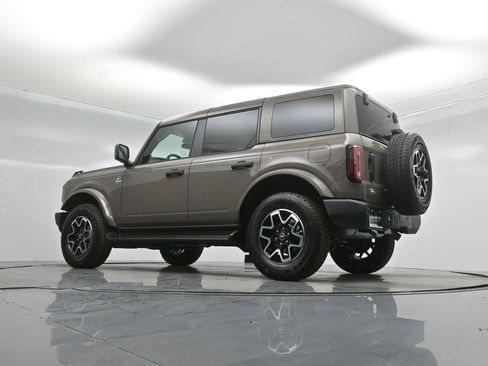 New 2026 Ford Bronco Outer Banks AWD/4WD image 49