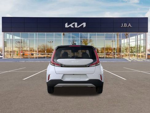 New 2025 Kia Soul LX w/ LX Technology Package image 5