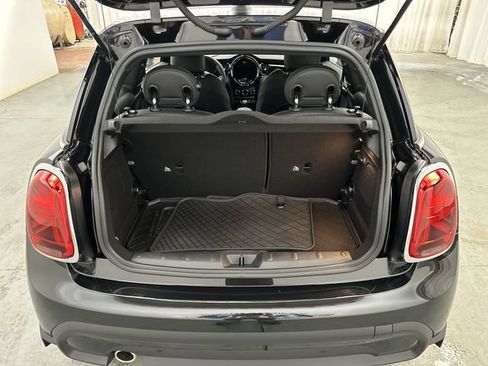 Used 2024 MINI Cooper 2-Door Hardtop FWD image 25