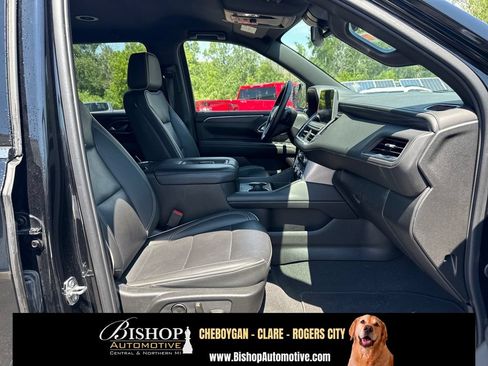 Used 2024 GMC Yukon XL SLT AWD/4WD image 20