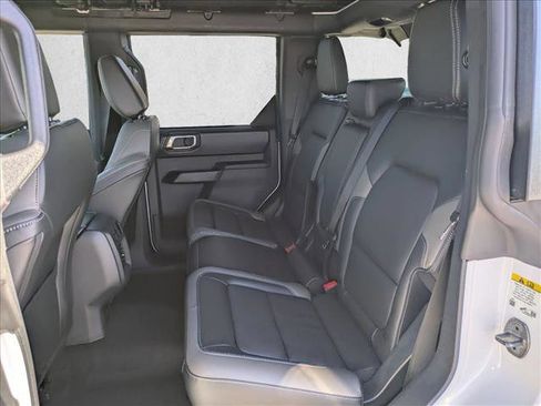 New 2025 Ford Bronco Outer Banks image 16