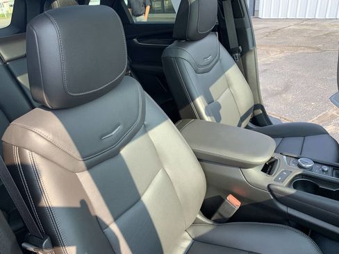 Used 2024 Cadillac XT5 Premium Luxury image 35