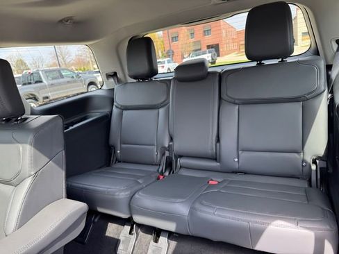 New 2026 Ford Expedition Active AWD/4WD image 21