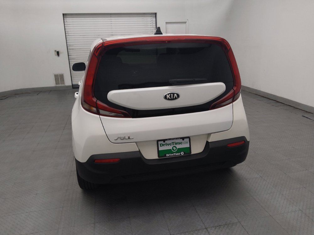 Used 2021 Kia Soul LX FWD image 6