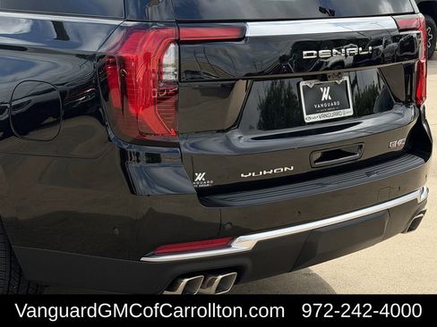 New 2026 GMC Yukon XL Denali w/ Denali Reserve Package AWD/4WD image 6