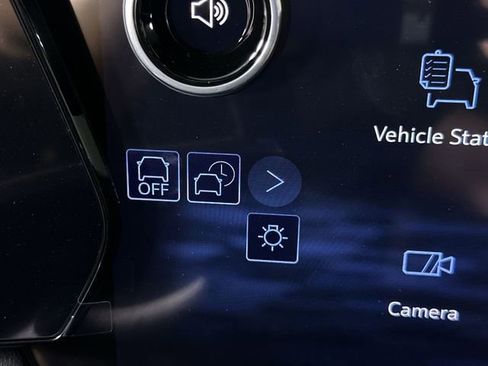 New 2026 Chevrolet Equinox EV LT FWD image 17