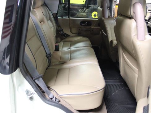 Used 2001 Land Rover Discovery SE image 34