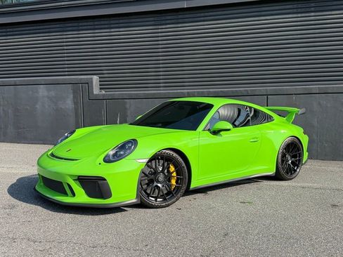 Certified 2018 Porsche 911 GT3 image 6