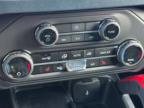 New 2026 Ford Bronco Heritage Edition AWD/4WD image 27