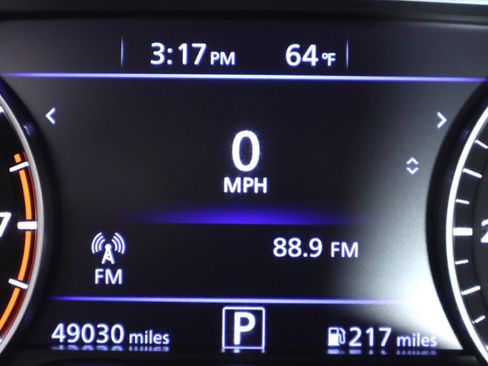 Used 2025 Nissan Altima 2.5 SV FWD image 14