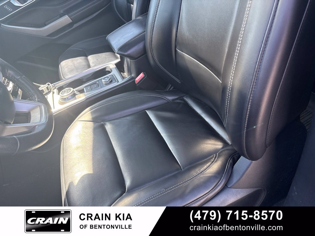 Used 2022 Ford Explorer XLT w/ Equipment Group 202A AWD/4WD image 10
