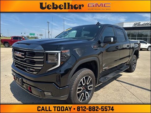 Used 2024 GMC Sierra 1500 AT4 w/ Technology Package image 16