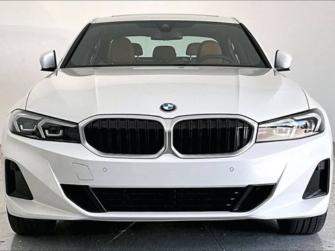 Used 2025 BMW 330i xDrive Sedan w/ Convenience Package AWD/4WD image 3