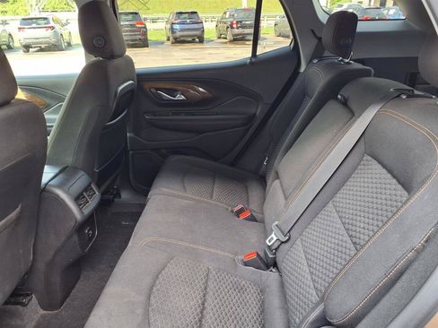 Used 2018 GMC Terrain SLE w/ Driver Convenience Package AWD/4WD image 6
