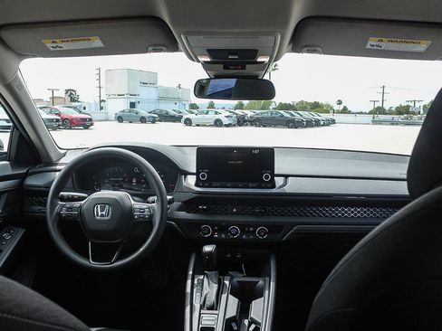 Certified 2023 Honda Accord LX image 40