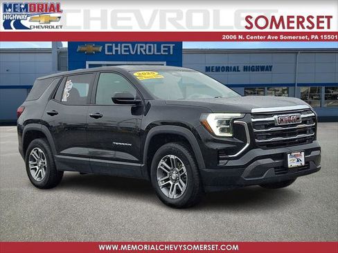 Used 2025 GMC Terrain Elevation AWD/4WD image 1