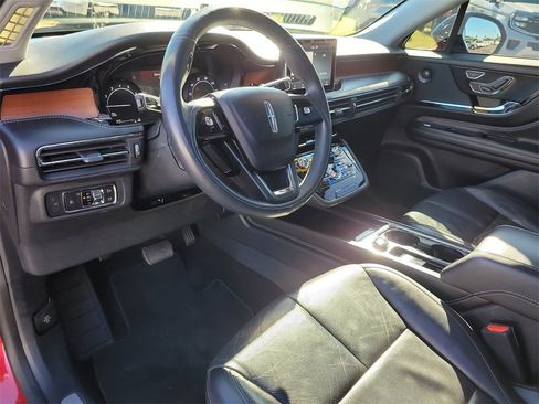 Used 2020 Lincoln Corsair Reserve w/ Equipment Group 201A image 16