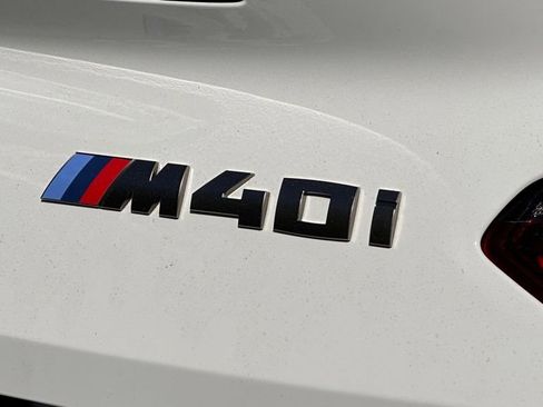 Certified 2026 BMW Z4 M40i w/ Premium Package RWD image 8