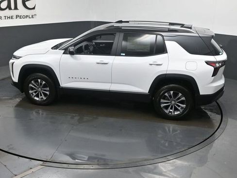 New 2026 Chevrolet Equinox LT w/ LPO, Floor Liner Package image 21