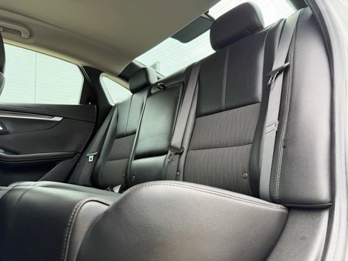 Used 2020 Chevrolet Impala LT image 9